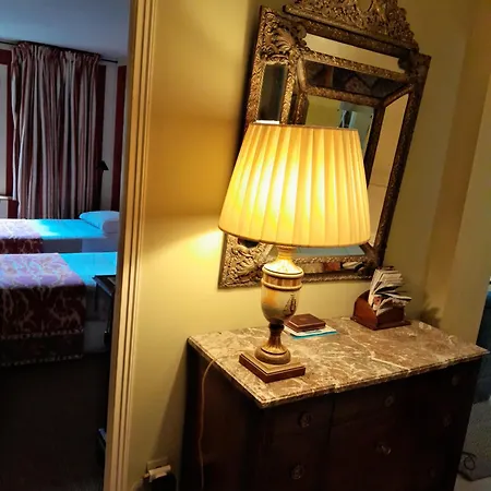 Casa de Férias Maison De Caractere Saint-Crespin