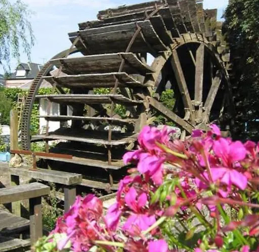 Maison De Caractere Holiday home Saint-Crespin